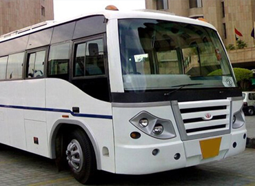 27 Seater Luxury Coach